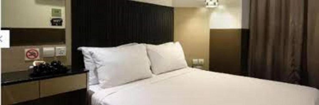 Reddoorz Hotel Plus @ Little India Singapore Bagian luar foto