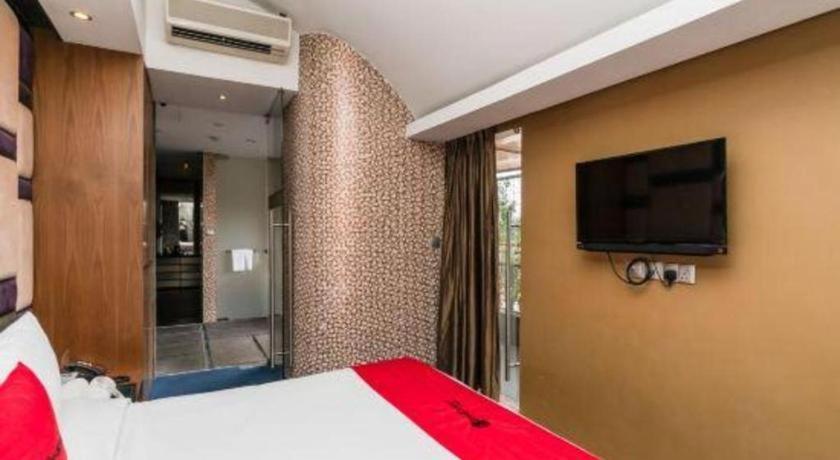 Reddoorz Hotel Plus @ Little India Singapore Bagian luar foto
