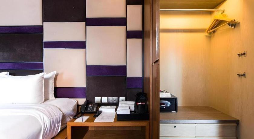 Reddoorz Hotel Plus @ Little India Singapore Bagian luar foto