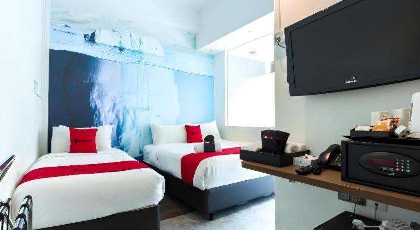 Reddoorz Hotel Plus @ Little India Singapore Bagian luar foto