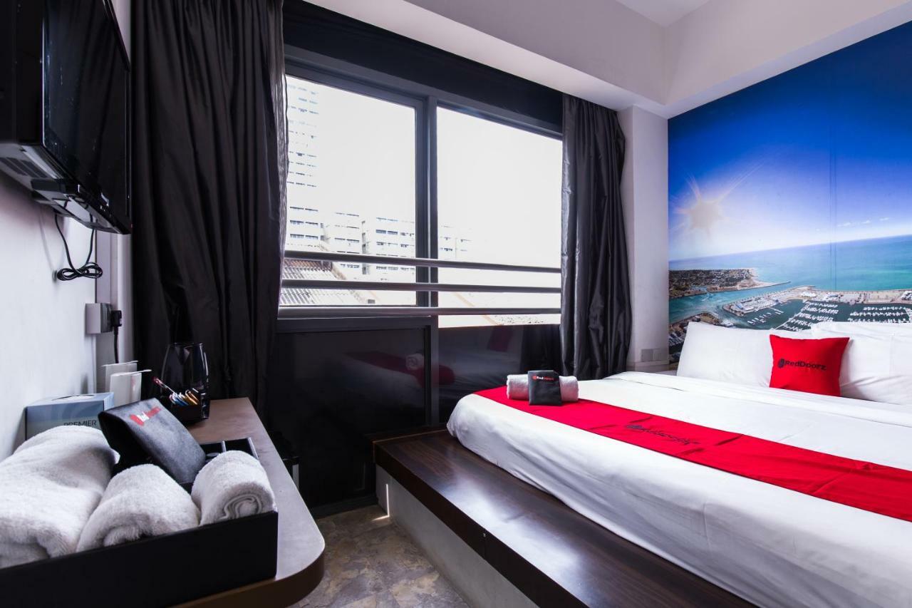 Reddoorz Hotel Plus @ Little India Singapore Bagian luar foto