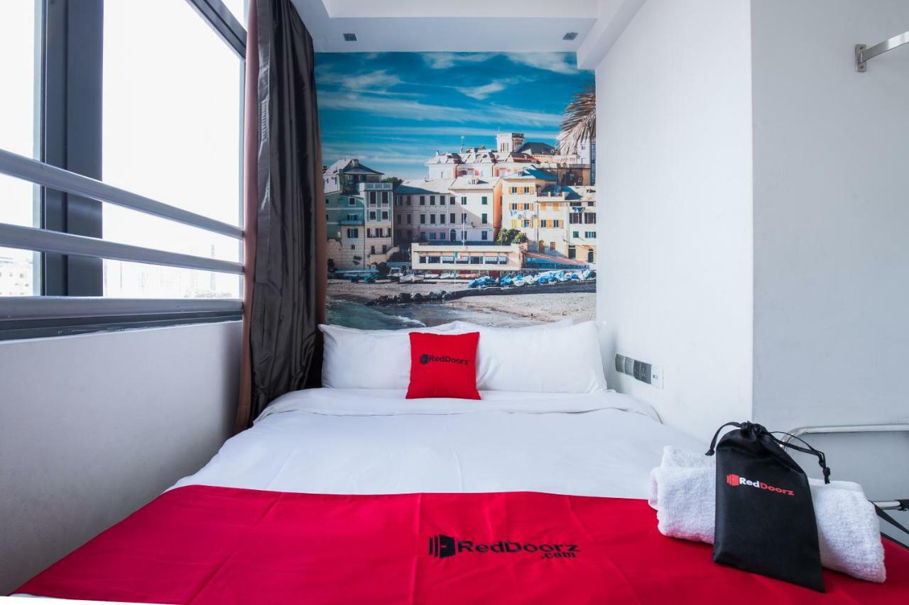 Reddoorz Hotel Plus @ Little India Singapore Bagian luar foto