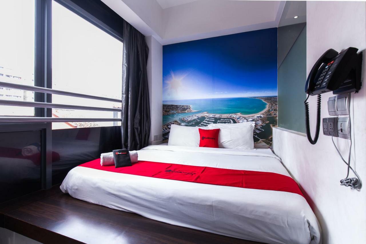 Reddoorz Hotel Plus @ Little India Singapore Bagian luar foto
